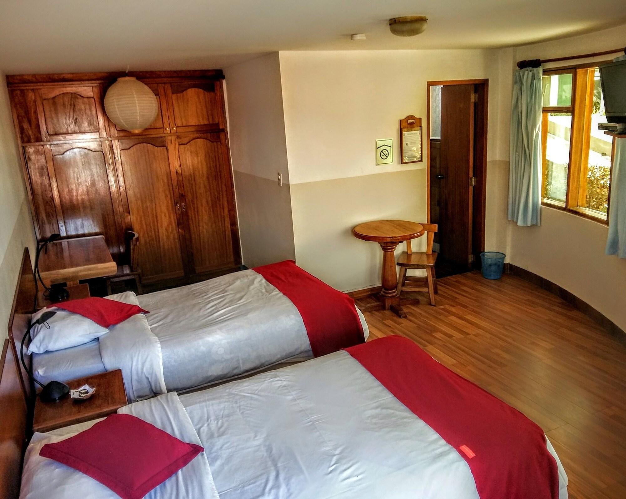 Hotel Oberland Mallasa Zewnętrze zdjęcie